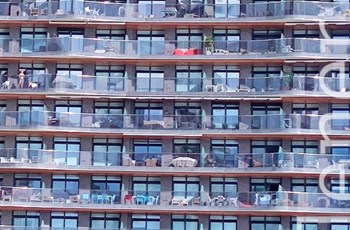 Pisos turísticos vs comunidades de vecinos